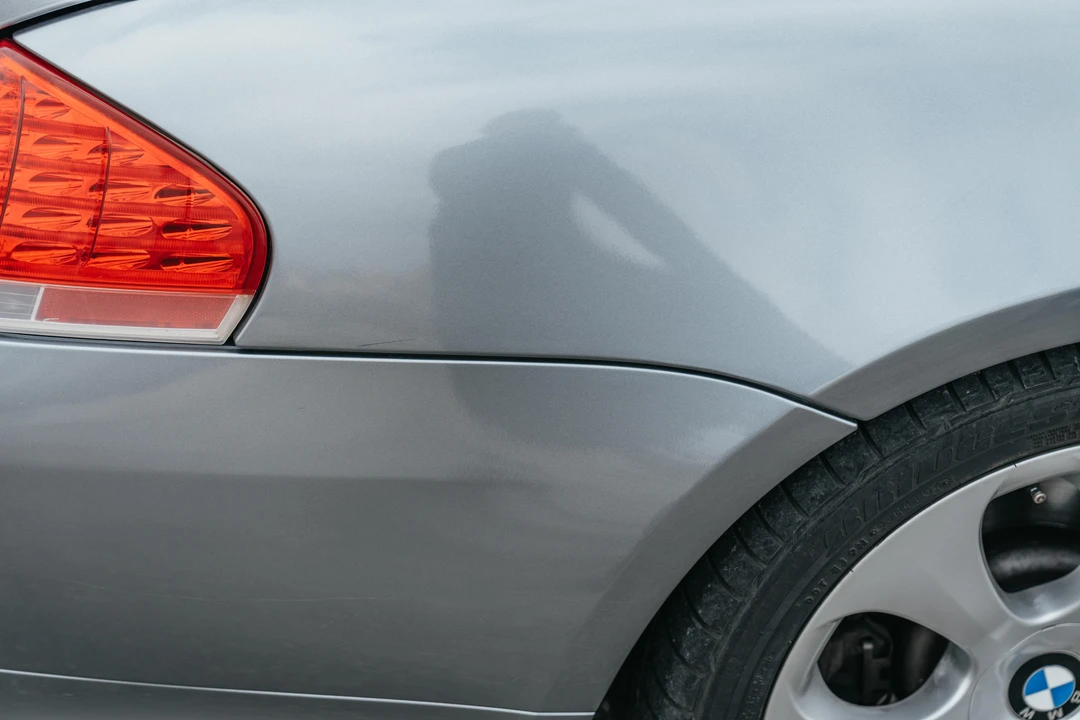 2005 BMW E63/E64 645Ci & 650i - Image 23 of 31