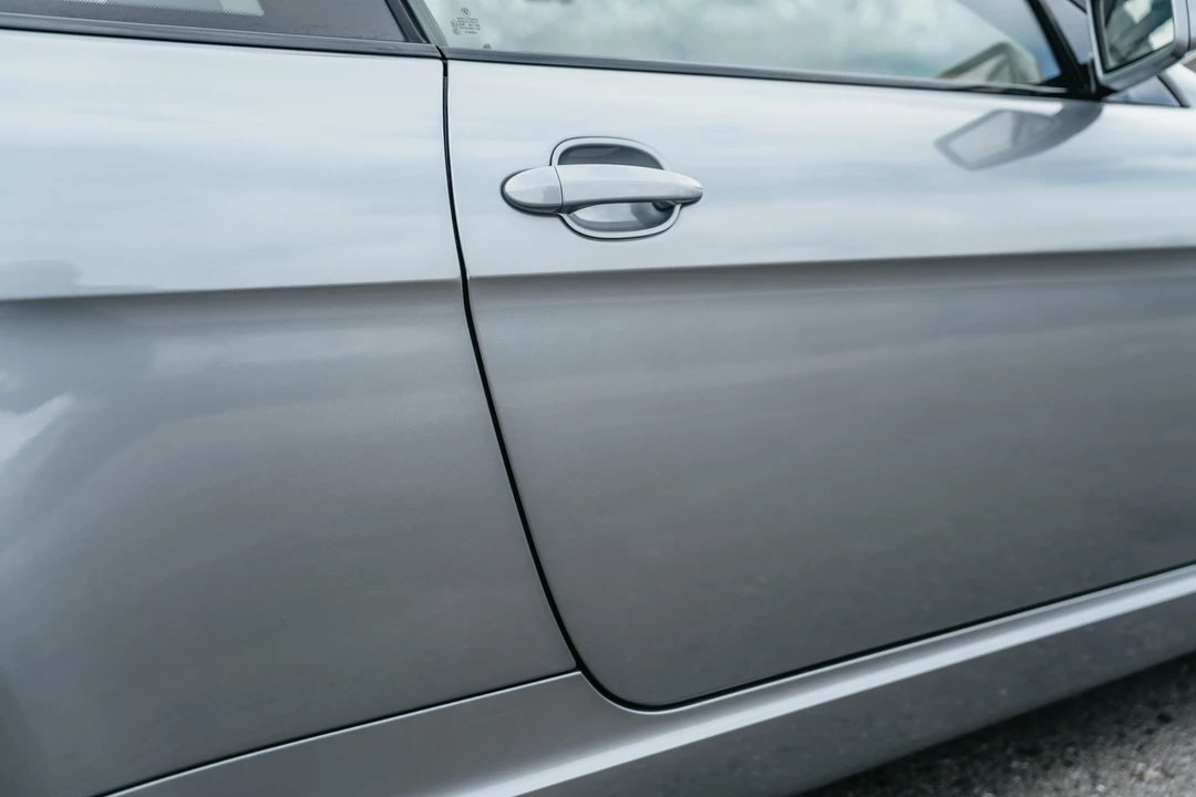 2005 BMW E63/E64 645Ci & 650i - Image 26 of 31