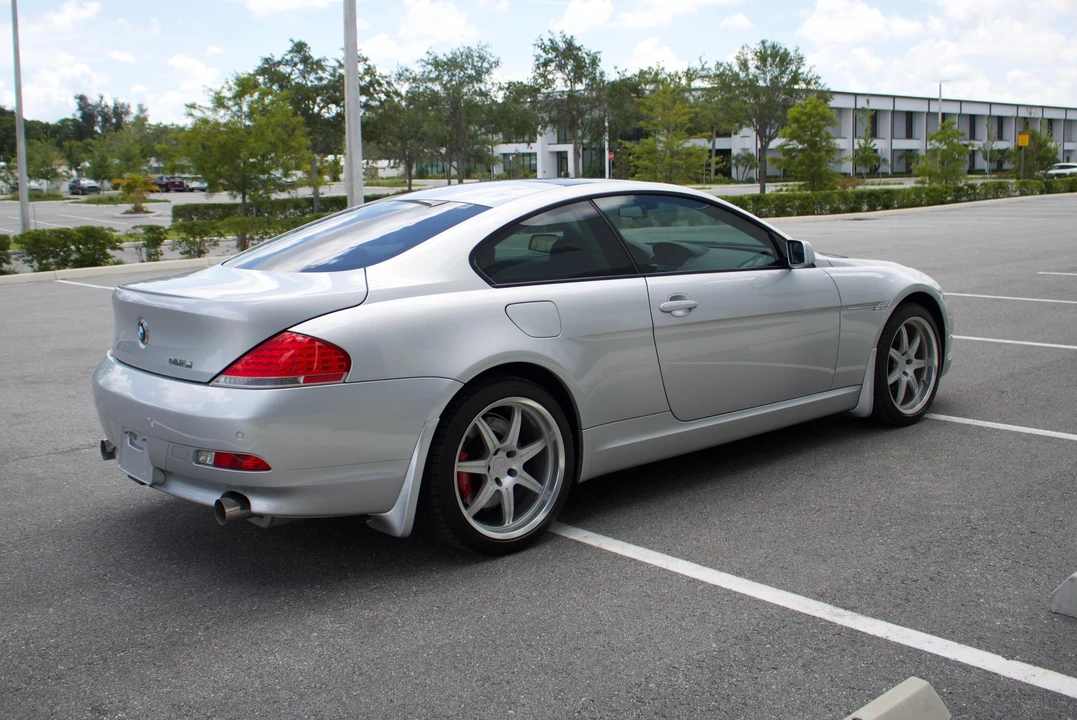 2005 BMW E63/E64 645Ci & 650i - Image 19 of 31
