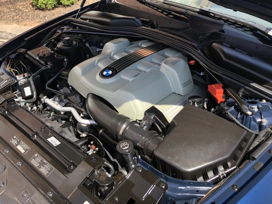 2005 BMW E63/E64 645Ci & 650i - Image 6 of 7