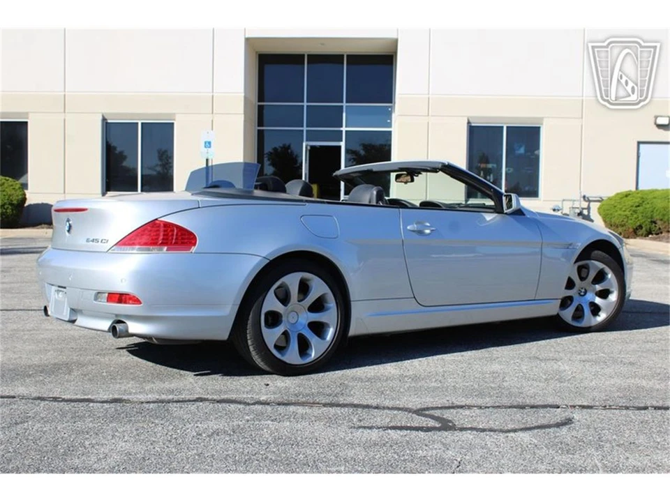 2005 BMW E63/E64 645Ci & 650i - Image 15 of 31