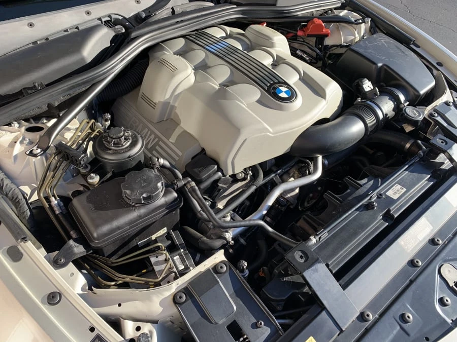 2005 BMW E63/E64 645Ci & 650i - Image 7 of 10