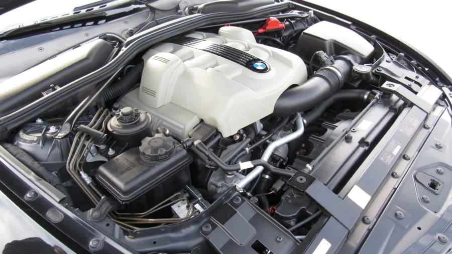 2005 BMW E63/E64 645Ci & 650i - Image 7 of 8