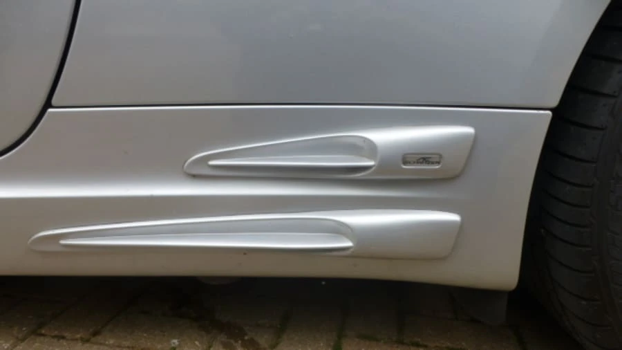 2005 BMW E63/E64 645Ci & 650i - Image 6 of 7