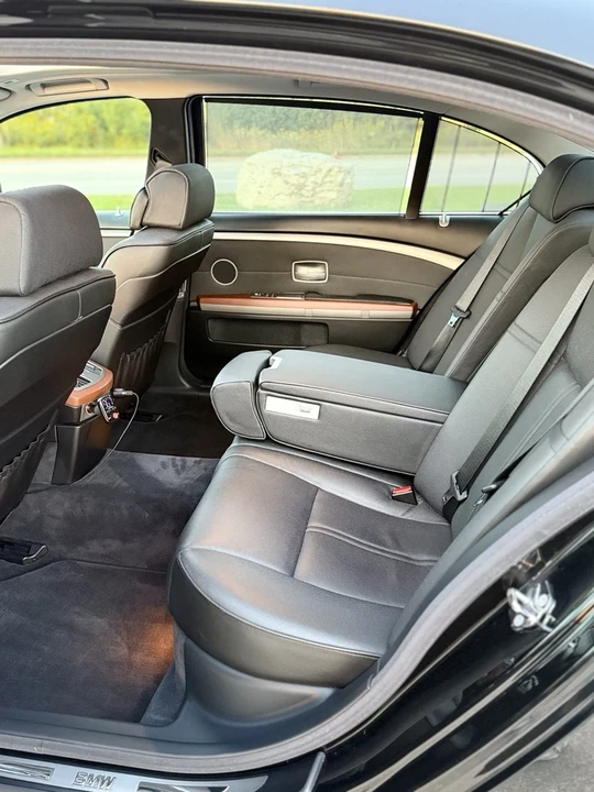 2005 BMW E65/E66 7 Series - Image 11 of 21
