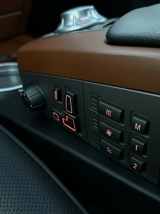2005 BMW E65/E66 7 Series - Image 17 of 21