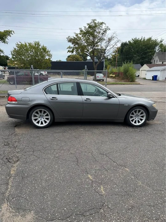 2005 BMW E65/E66 7 Series - Image 2 of 11