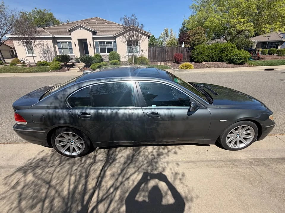 2005 BMW E65/E66 7 Series - Image 2 of 17