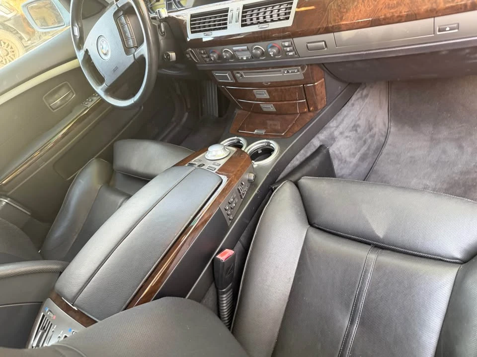 2005 BMW E65/E66 7 Series - Image 14 of 17