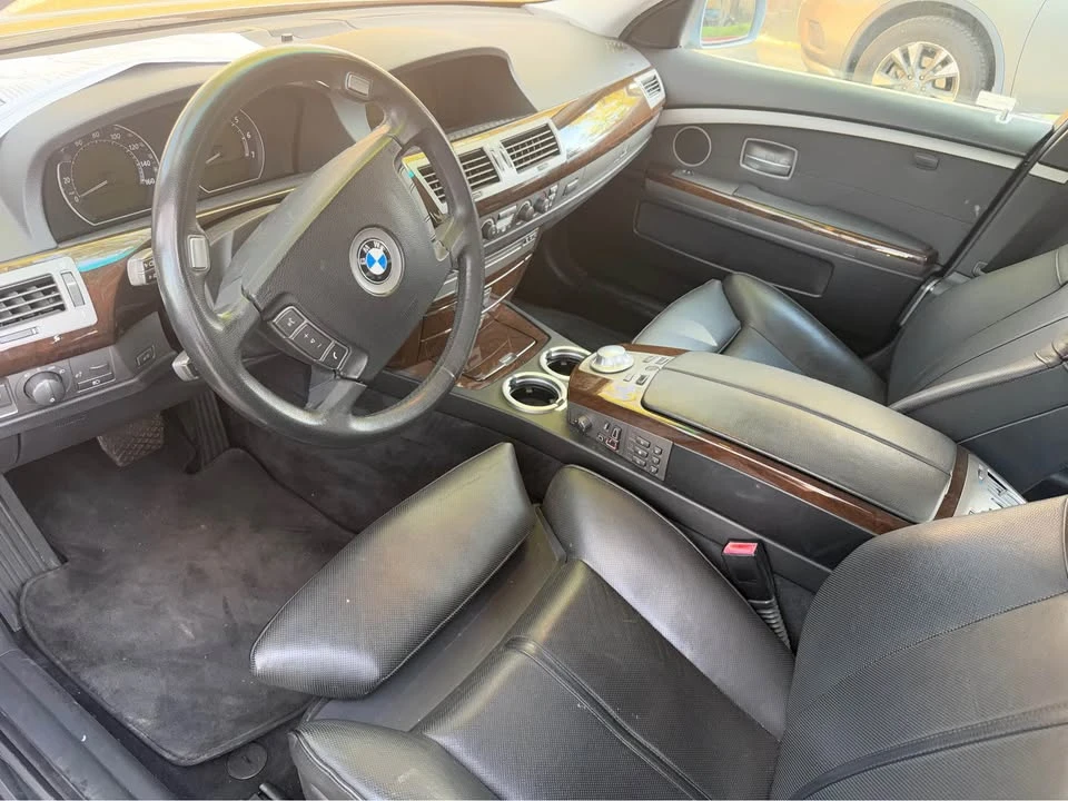2005 BMW E65/E66 7 Series - Image 16 of 17