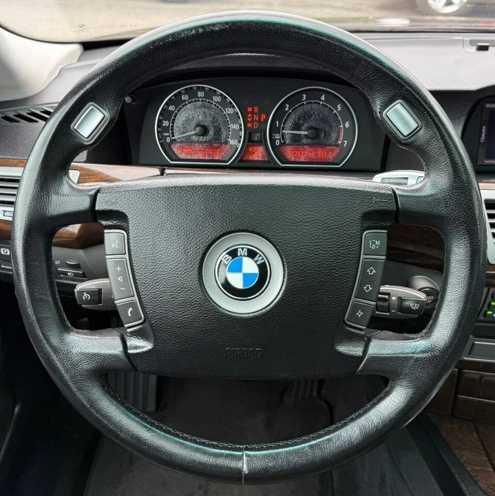 2005 BMW E65/E66 7 Series - Image 12 of 20