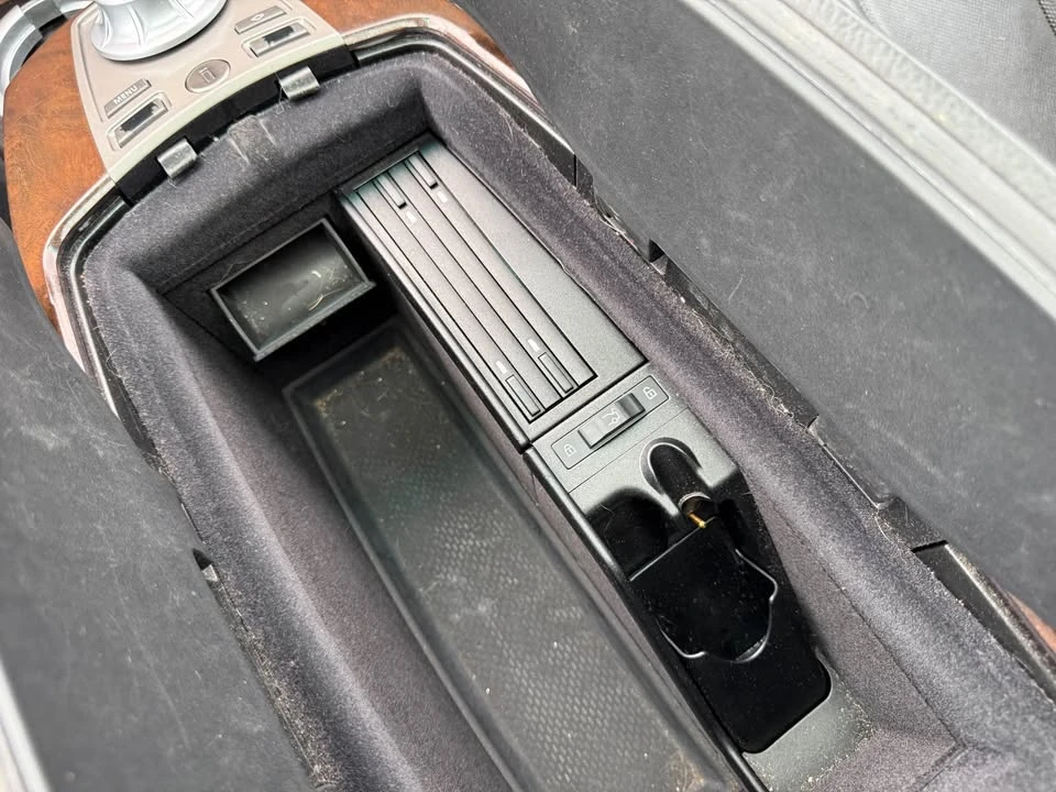 2005 BMW E65/E66 7 Series - Image 16 of 20