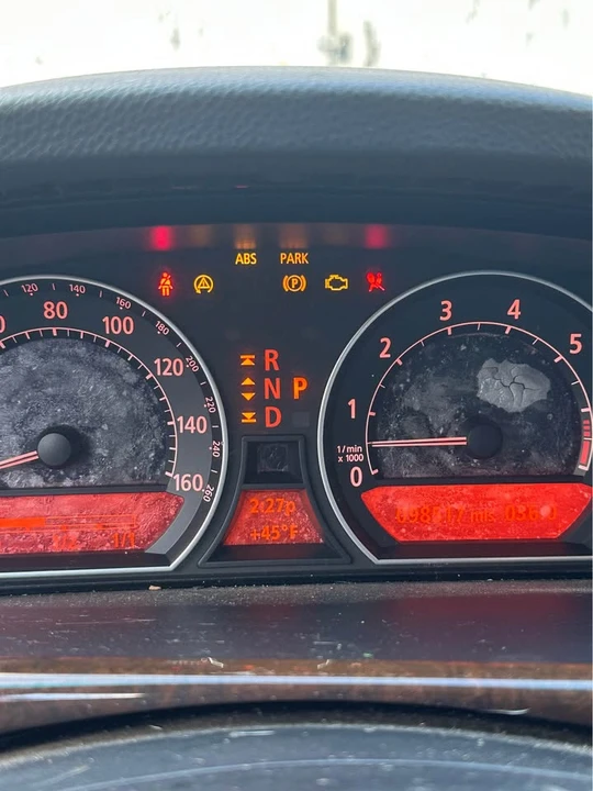 2005 BMW E65/E66 750i & 760i Sedan - Image 19 of 19