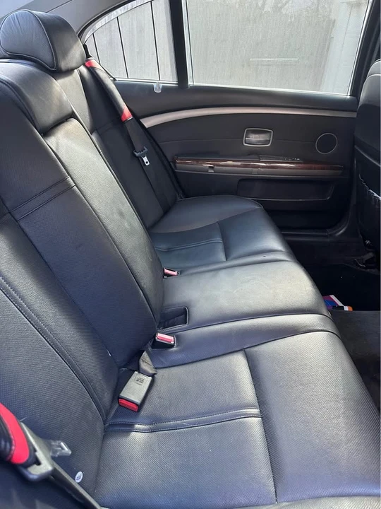 2005 BMW E65/E66 750i & 760i Sedan - Image 14 of 19