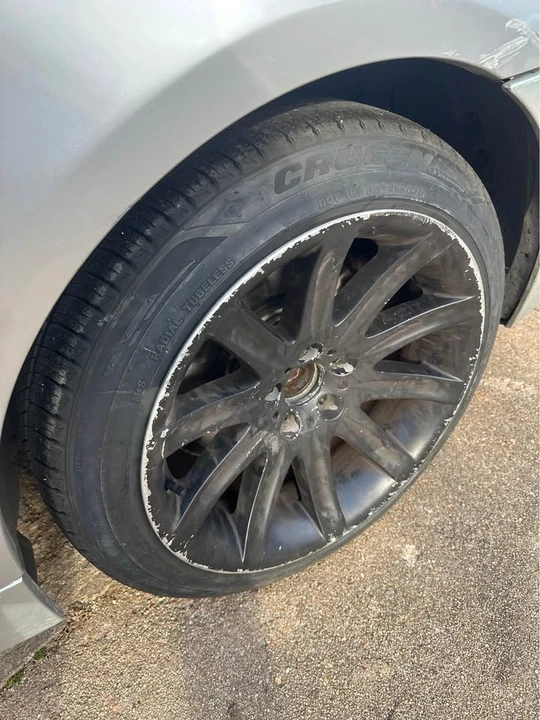 2005 BMW E65/E66 750i & 760i Sedan - Image 5 of 19
