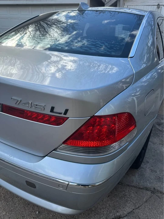 2005 BMW E65/E66 750i & 760i Sedan - Image 7 of 19