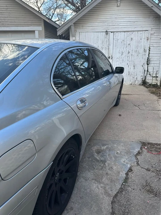 2005 BMW E65/E66 750i & 760i Sedan - Image 8 of 19