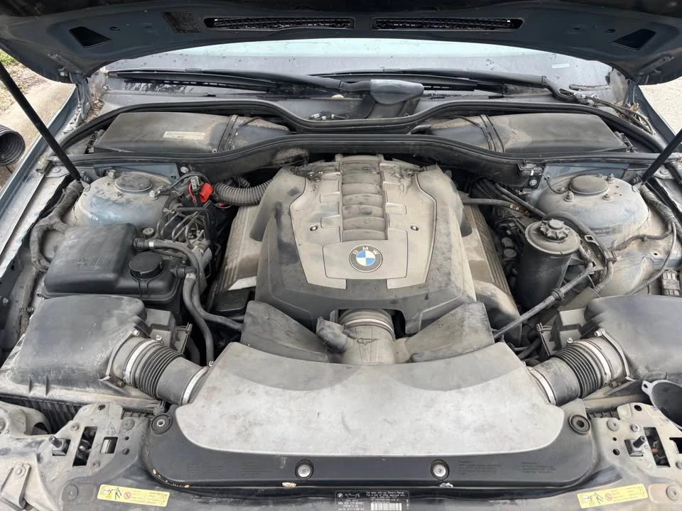 2005 BMW E65/E66 750i & 760i Sedan - Image 11 of 11