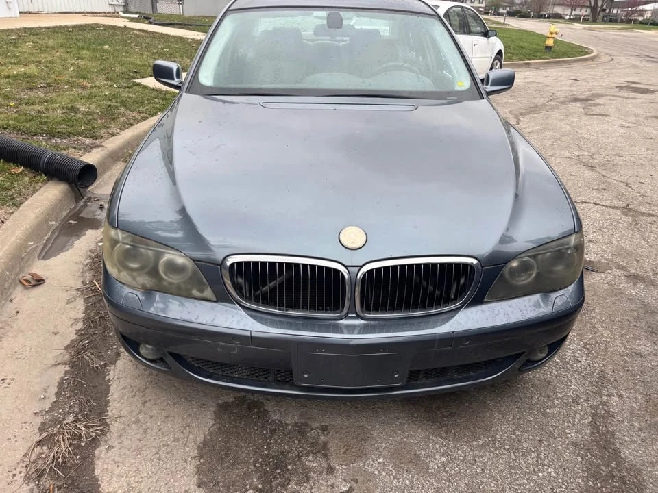 2005 BMW E65/E66 750i & 760i Sedan - Image 5 of 11