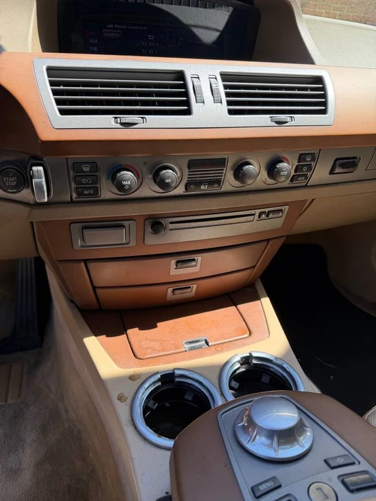 2005 BMW E65/E66 7 Series - Image 19 of 20