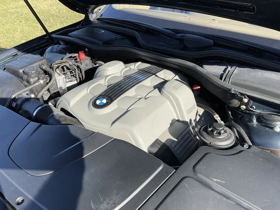 2005 BMW E65/E66 7 Series - Image 9 of 10