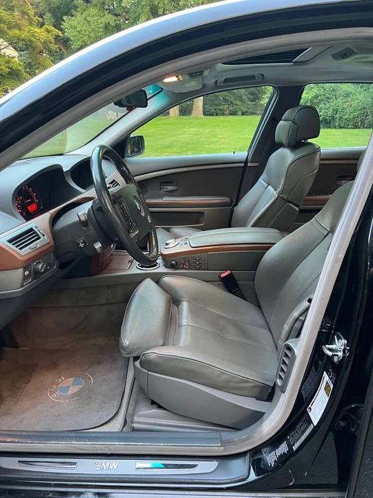 2005 BMW E65/E66 7 Series - Image 9 of 21