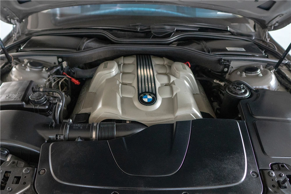 2005 BMW E65/E66 7 Series - Image 3 of 4