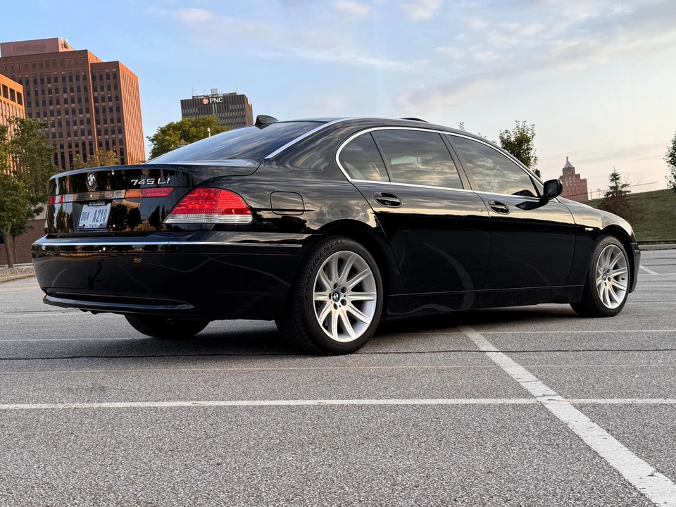 2005 BMW E65/E66 7 Series - Image 8 of 31
