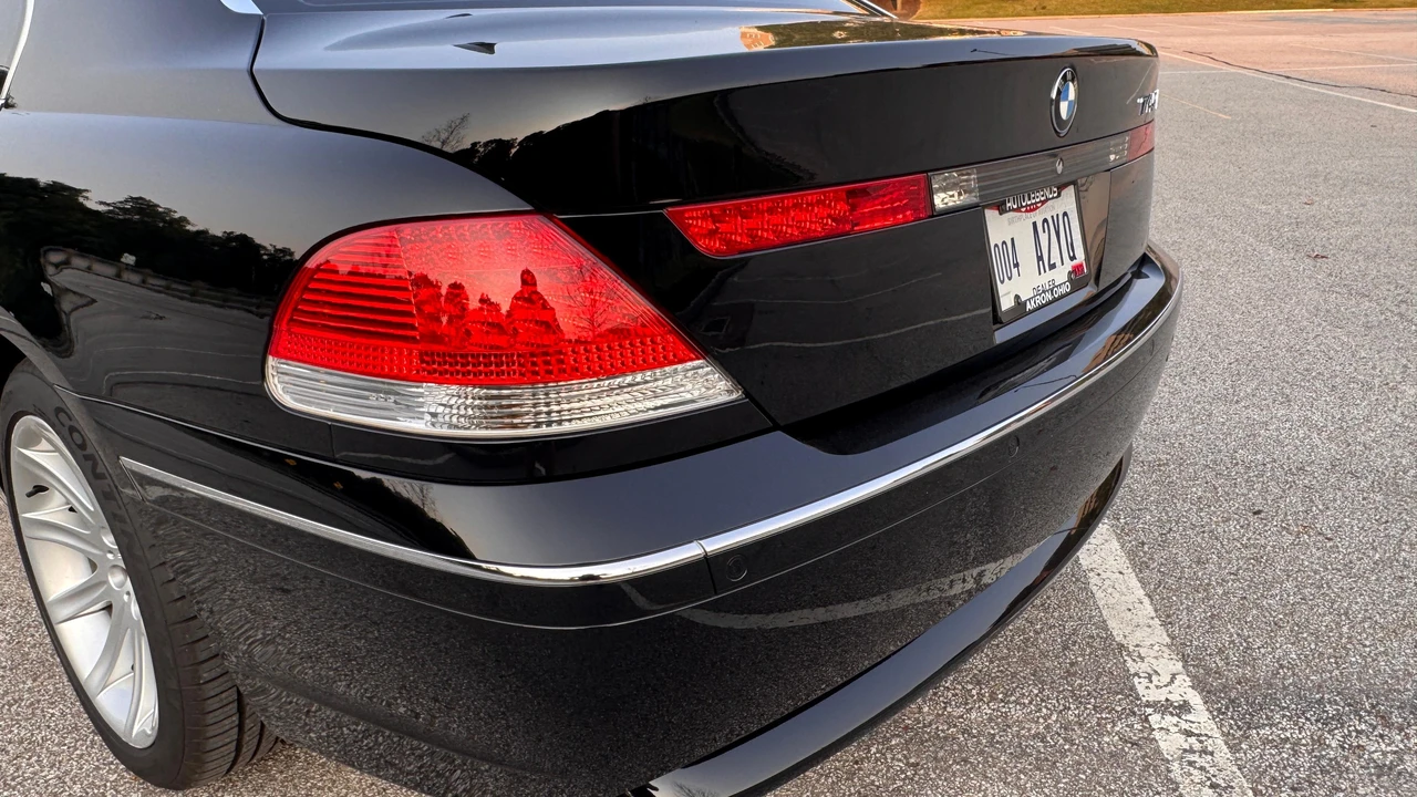 2005 BMW E65/E66 7 Series - Image 30 of 31