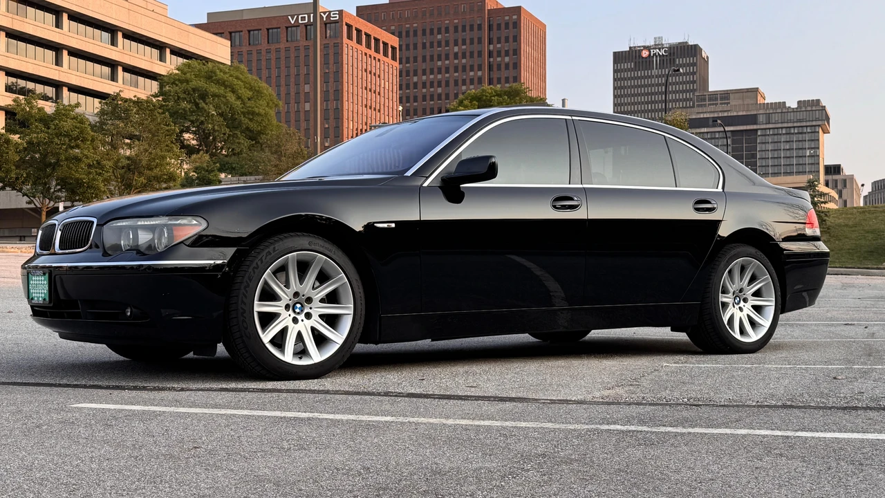 2005 BMW E65/E66 7 Series - Image 11 of 31