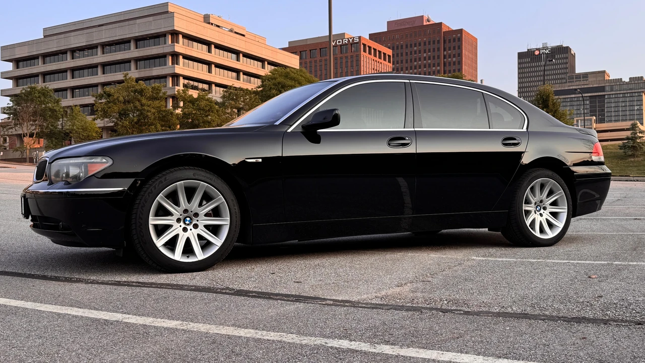 2005 BMW E65/E66 7 Series - Image 12 of 31