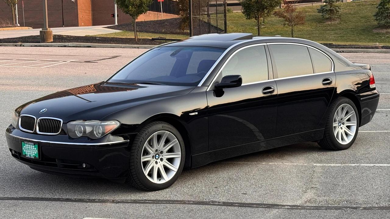 2005 BMW E65/E66 7 Series - Image 10 of 31