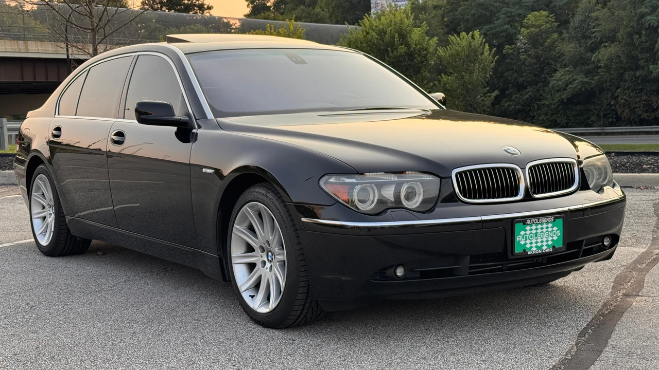 2005 BMW E65/E66 7 Series - Image 24 of 31