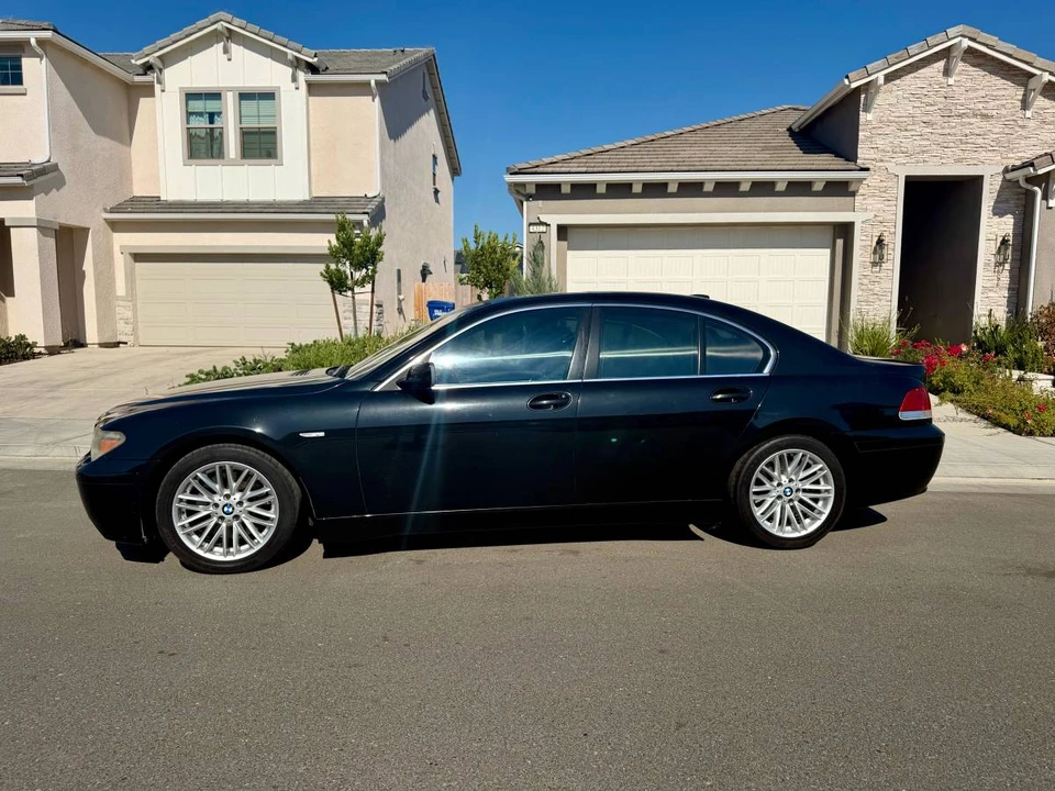 2005 BMW E65/E66 7 Series - Image 4 of 9