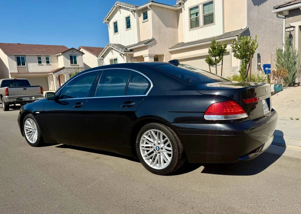 2005 BMW E65/E66 7 Series - Image 3 of 9