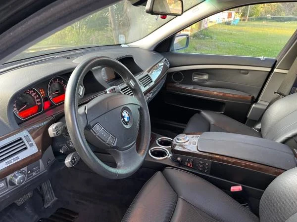 2005 BMW E65/E66 750i & 760i Sedan - Image 10 of 12