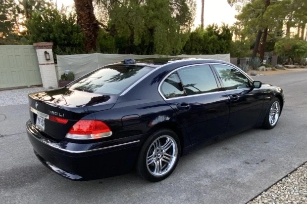 2005 BMW E65/E66 750i & 760i Sedan - Image 2 of 7