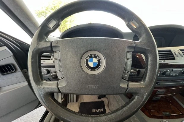 2005 BMW E65/E66 750i & 760i Sedan - Image 5 of 7