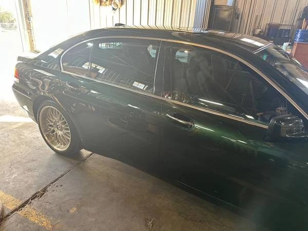 2005 BMW E65/E66 750i & 760i Sedan - Image 2 of 8