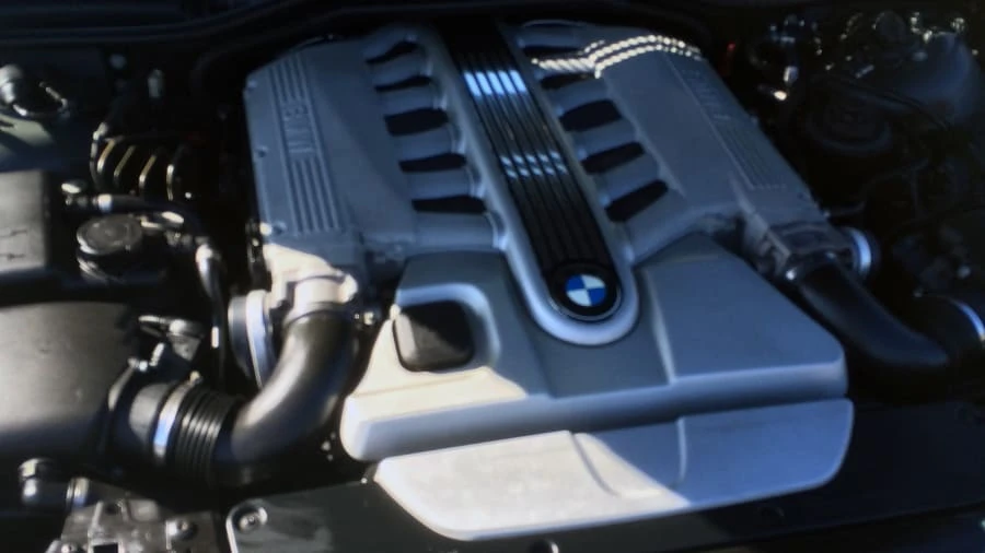 2005 BMW E65/E66 750i & 760i Sedan - Image 7 of 7