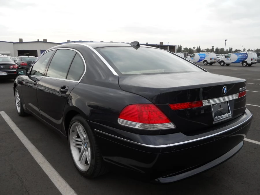 2005 BMW E65/E66 750i & 760i Sedan - Image 3 of 4