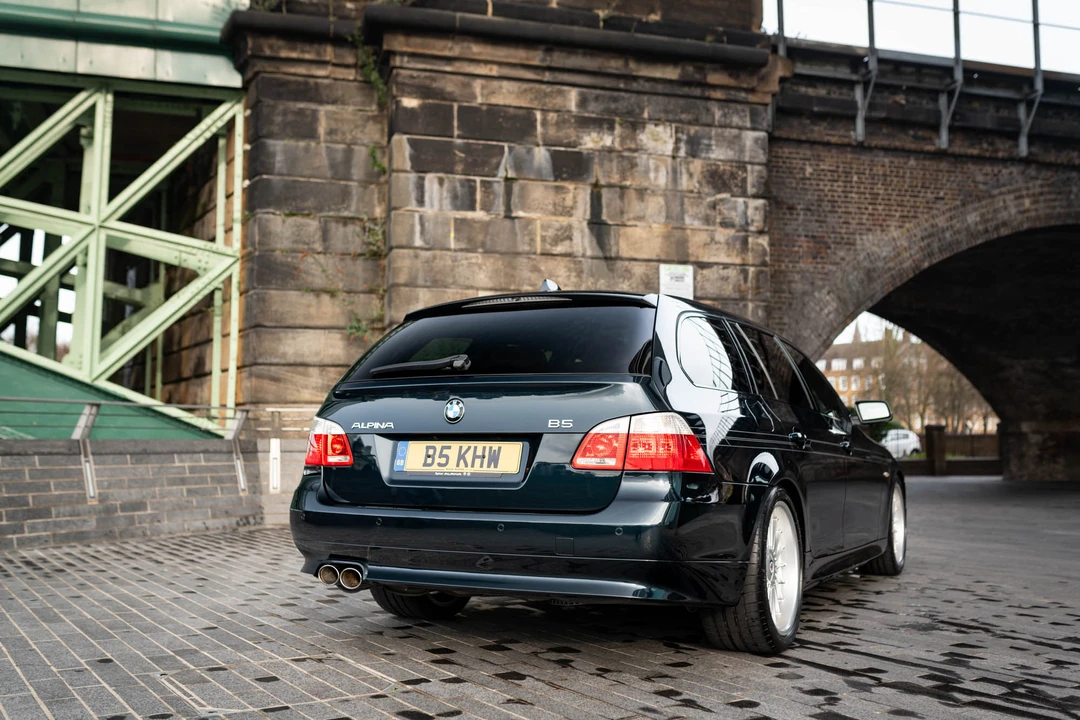 2005 BMW Alpina B5 - Image 9 of 31