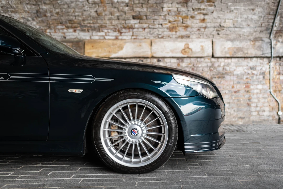 2005 BMW Alpina B5 - Image 24 of 31