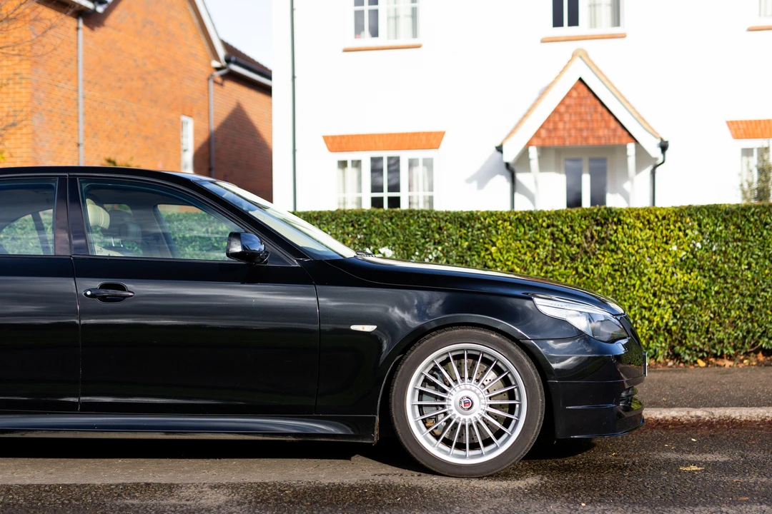 2005 BMW Alpina B5 - Image 16 of 31