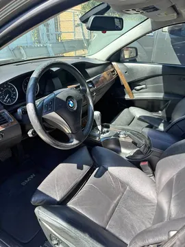 2005 BMW 545i Sedan