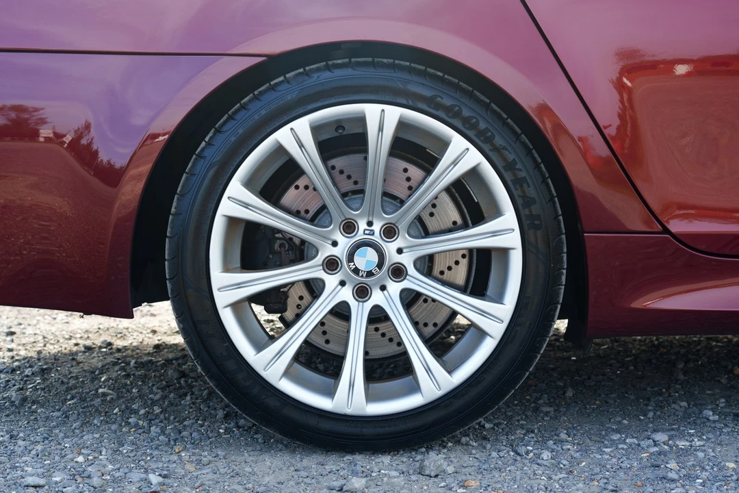 2005 BMW E60 M5 - Image 12 of 30