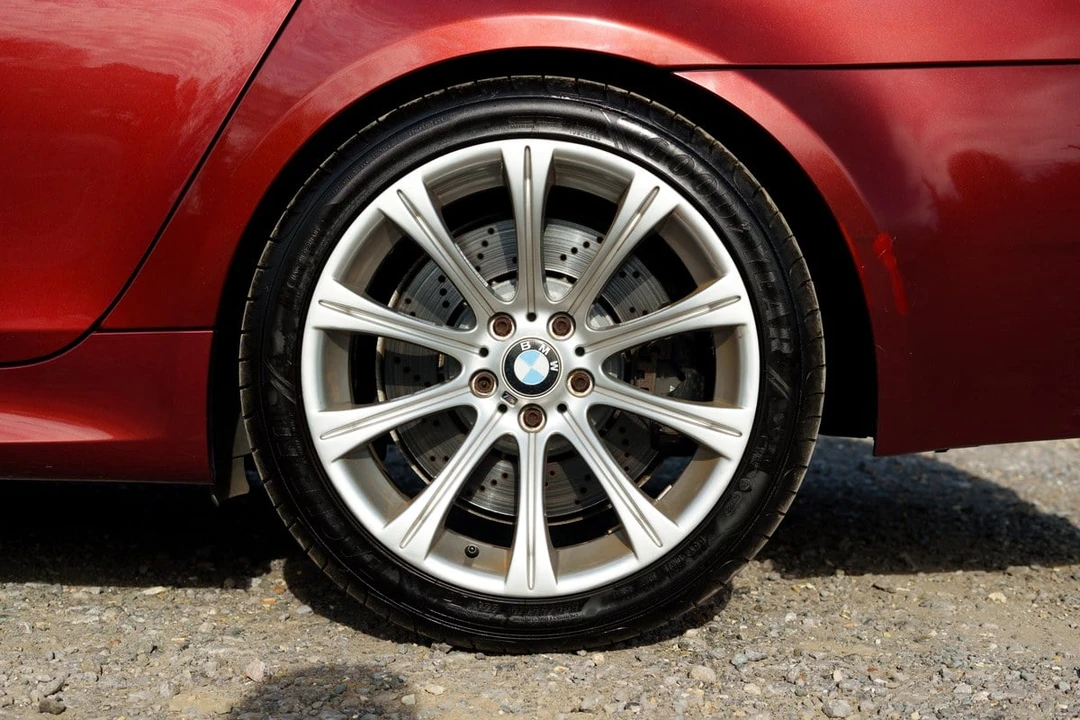 2005 BMW E60 M5 - Image 14 of 30