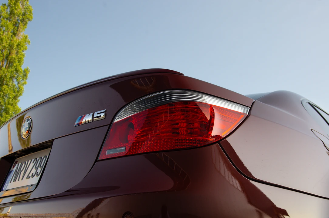 2005 BMW E60 M5 - Image 30 of 31
