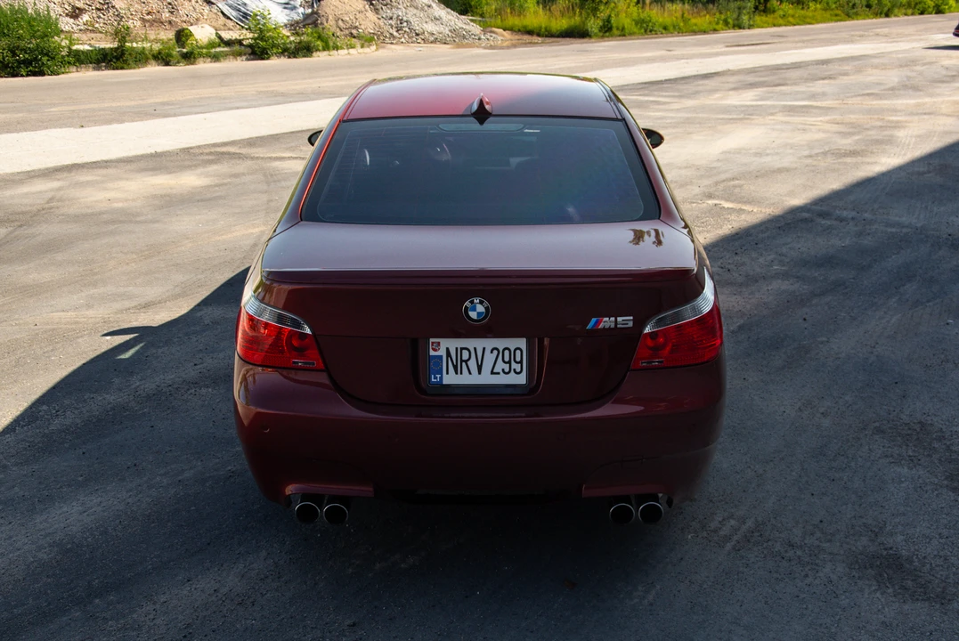 2005 BMW E60 M5 - Image 14 of 31