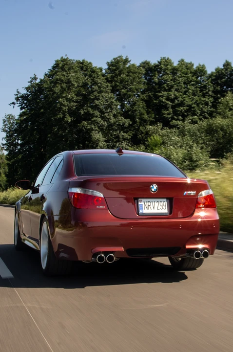 2005 BMW E60 M5 - Image 18 of 31